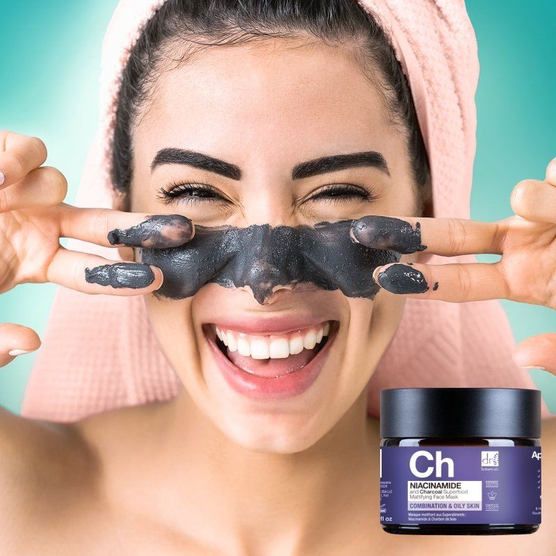 Duo de masques visage anti-âge au charbon et super-aliments