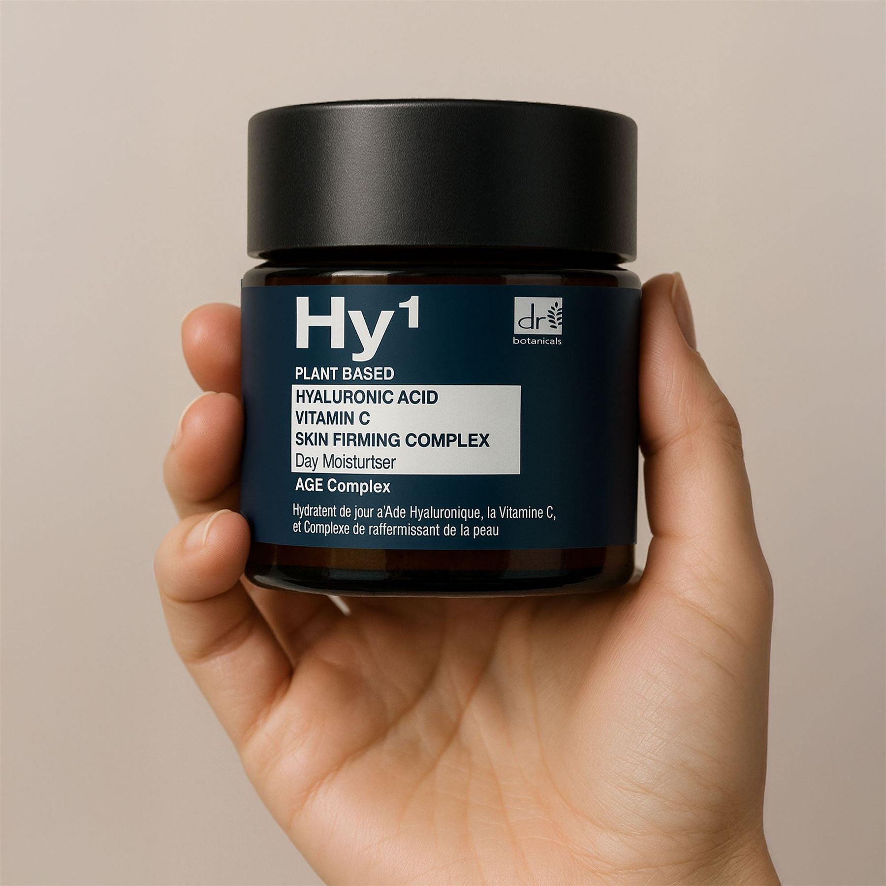 Crème de jour 60 ml à l'acide hyaluronique avancé 1 %, à la vitamine C 1 % et au complexe raffermissant 1 %
