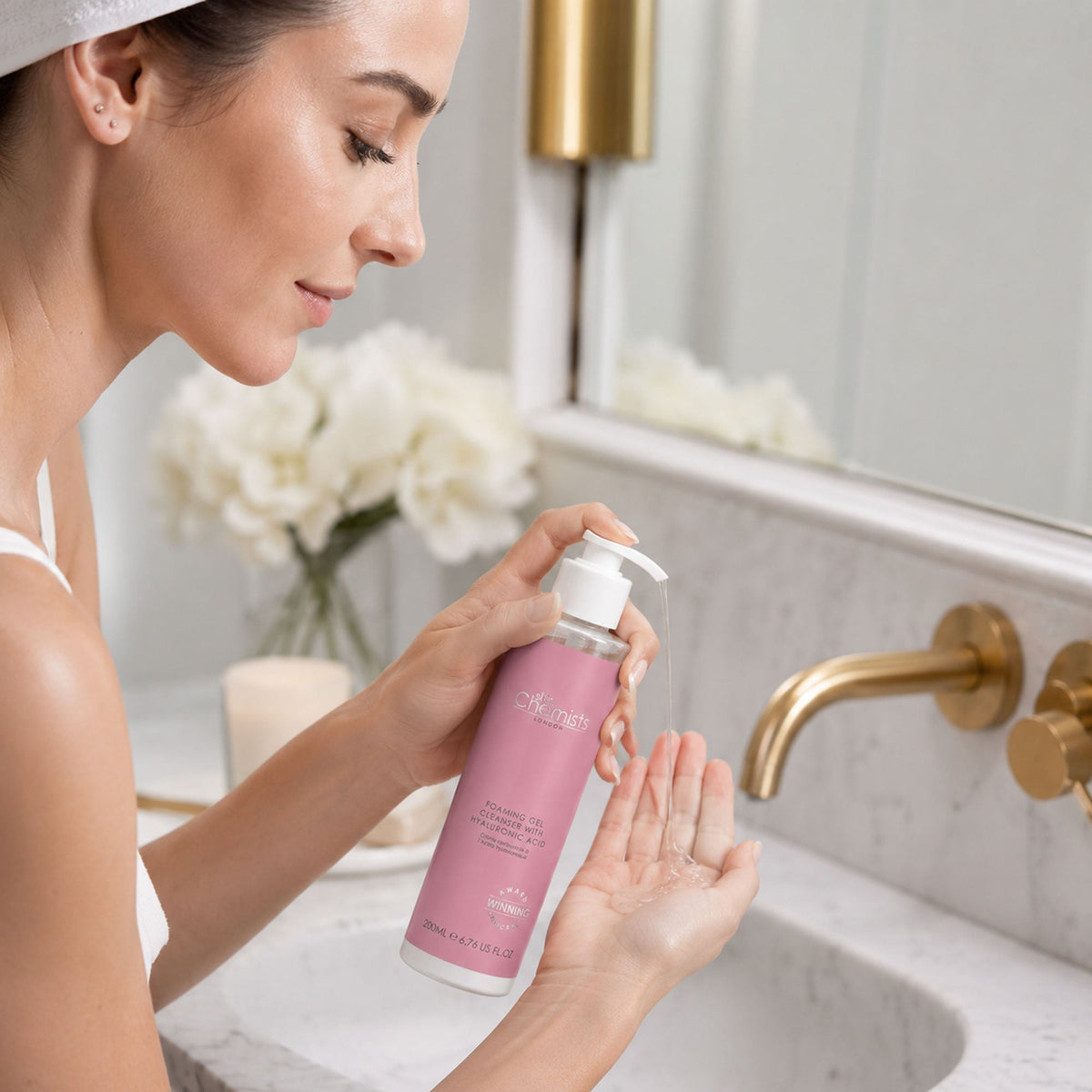 Advanced Foaming Gel Cleanser with Hyaluronic Acid 200ml - skinChemists