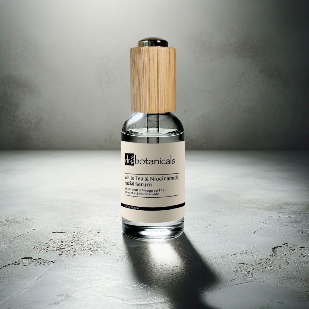 Sérum visage au thé blanc et à la niacinamide 30 ml